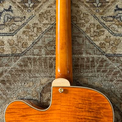 Eastman AR580CE-HB Archtop Electric in Honeyburst w/ Hardcase & Free Pro Setup image 13