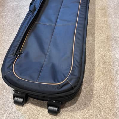 Korg SV2-73 key stage piano with soft case. image 6