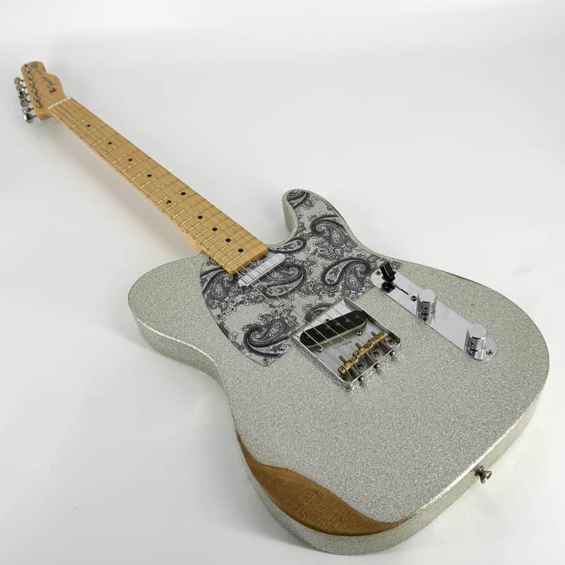 2017 Fender Brad Paisley Road Worn Telecaster – Silver Sparkle