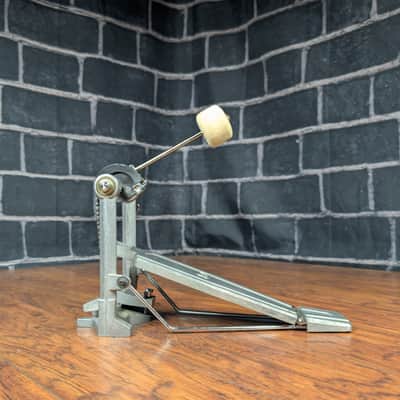 Pearl Vintage 80s Single Bass Drum Pedal – Classic Chain‑Drive Feel – Smooth Action – Road‑Ready Hardware image 5