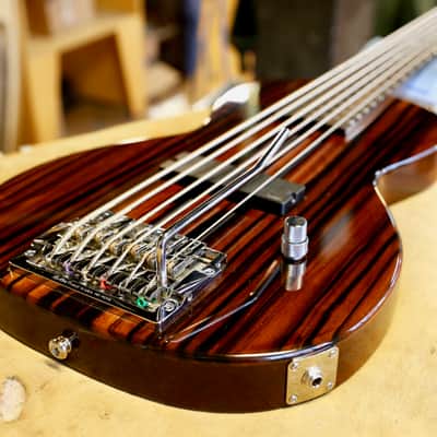Specimen Luddite Six String Bass image 2
