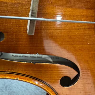 Yamaha V5 Series 3/4 Violin Outfit w/ Bow & Hard Case – Student Model image 6