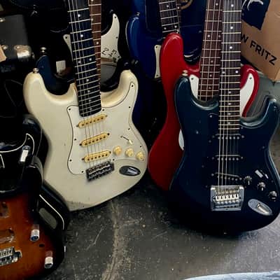 Pro Session Strat Style Electric Guitar 1990's image 2