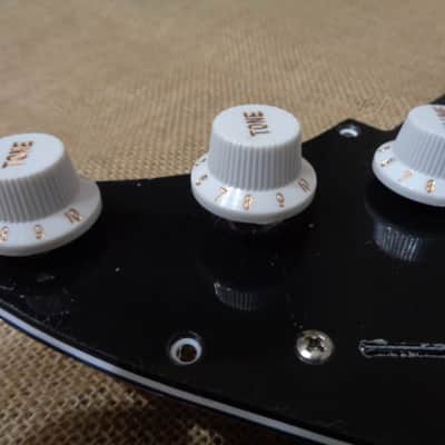 Handmade pre-wired Strat HSH pickguard, multiconfigurable, with HB split and Treble Bleed image 7