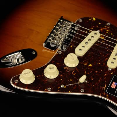 Fender American Professional II Stratocaster - MN 3CS (#592) image 8
