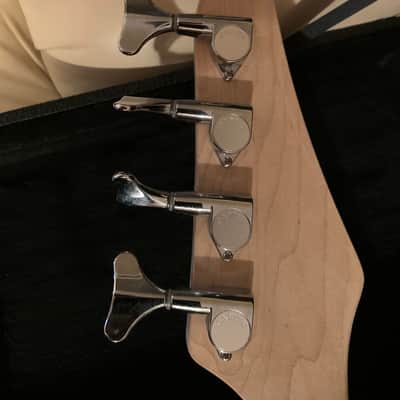Left handed Carvin Custom Bass Natural w/ custom Dragon Artwork image 7