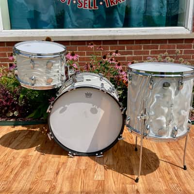 1960s Gretsch Progressive Jazz Drum Set Silver (White) Satin Flame 20/12/14 image 4