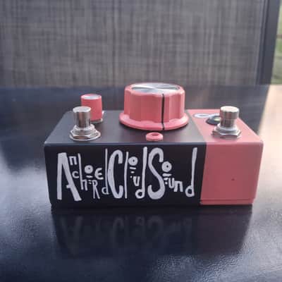 Anchored Cloud Sound JHS inspired feedback looper 2026 - Pink/black/ handpainted image 10