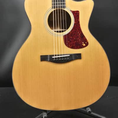 Eastman AC122-1CE-DLX Acoustic Electric Guitar image 2
