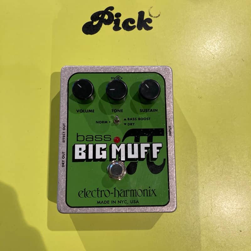 Electro-Harmonix Bass Big Muff Pi Distortion / Sustainer 2008 - Present - Green image 1