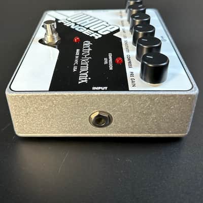 Electro-Harmonix White Finger Analog Optical Compressor 2012 - 2023 - White / Black image 3
