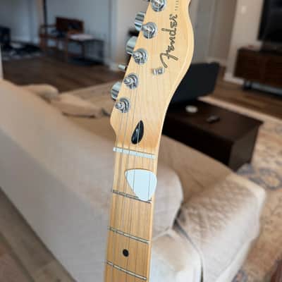 Fender Player Telecaster with Maple Fretboard 2018 - 2024 - 3-Color Sunburst image 5