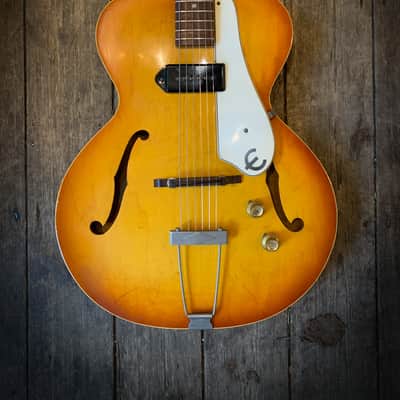 1965 Epiphone E422T Century Sunburst with hard shell case image 1