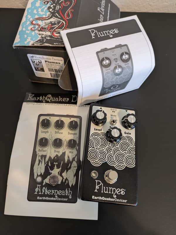 EarthQuaker Devices Plumes Small Signal Shredder