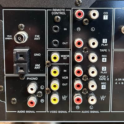 Yamaha RX-596 Vintage Hi-Fi Receiver w/phono stage preamp image 7