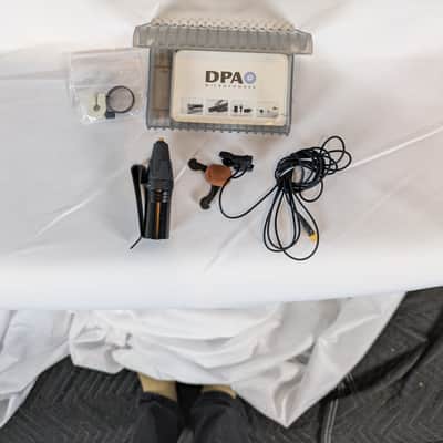 DPA 4060 Omnidirectional Tabletop Boundary Microphone image 2
