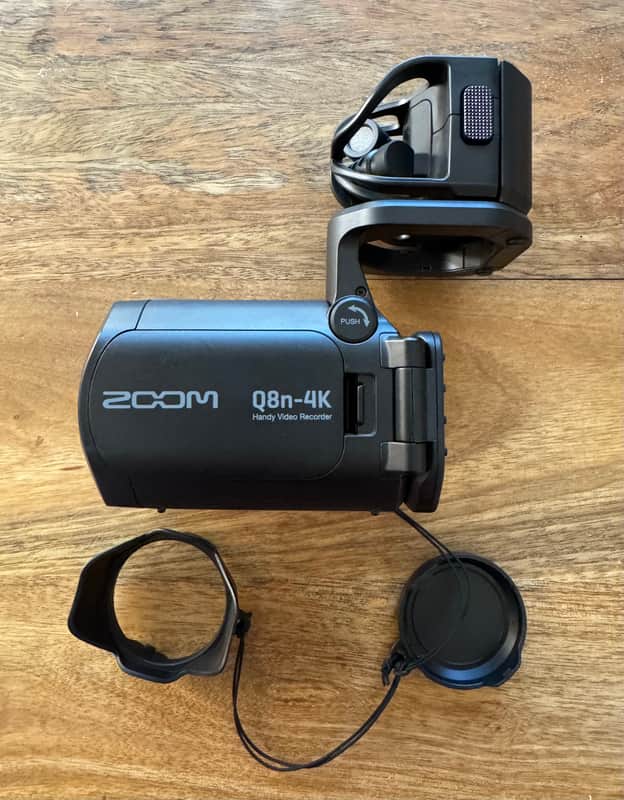 Zoom Q8n-4K UHD Handy Video Recorder 2022 - Present - Black image 1