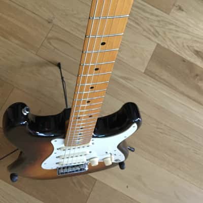 Fender  "Dan Smith" Stratocaster are 1983 3-Color Sunburst w/ Maple Fretboard image 8