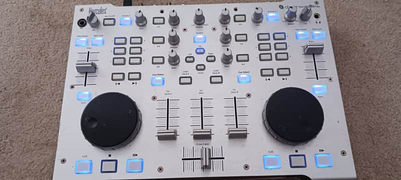 Hercules DJ console Rmx