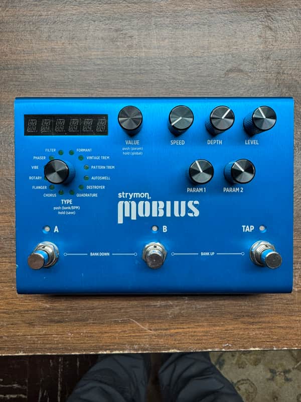 Strymon Mobius