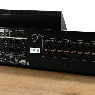Yamaha LS9-32 32-Input Digital Mixing Console CG012RD image 10