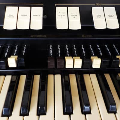 Hammond H 112 - B3 sound image 10