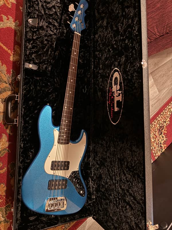 G&L JB 2022 - Blue sparkle image 1