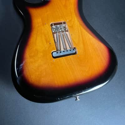 Fender Player Stratocaster - Anniversary 2-Color Sunburst (2024) image 2