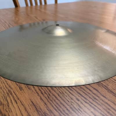 Vintage Late 40’s Zildjian Trans Stamp 17” Crash Ride 1230 grams image 4