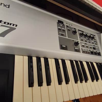 Roland Fantom-X7 (with audio track expansion) image 3