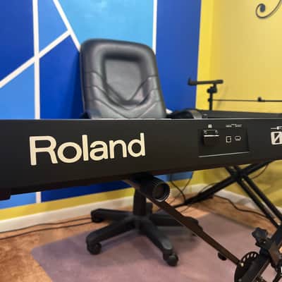Roland FA-07 76-Key Music Workstation 2014 - Present - Black image 5