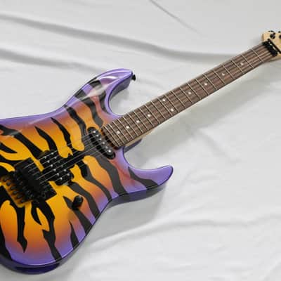 EDWARDS / E-PURPLE TIGER George Lynch Signature New! [105132] image 1