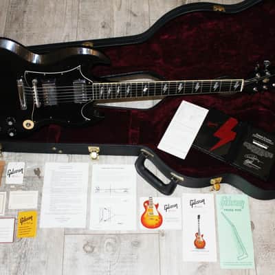 Gibson SG Angus Young Signature Aged & Signed AC/DC Custom Shop 2009 ! image 22