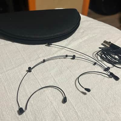 Carvin Wireless Receiver/Transmitter with Accessories image 4