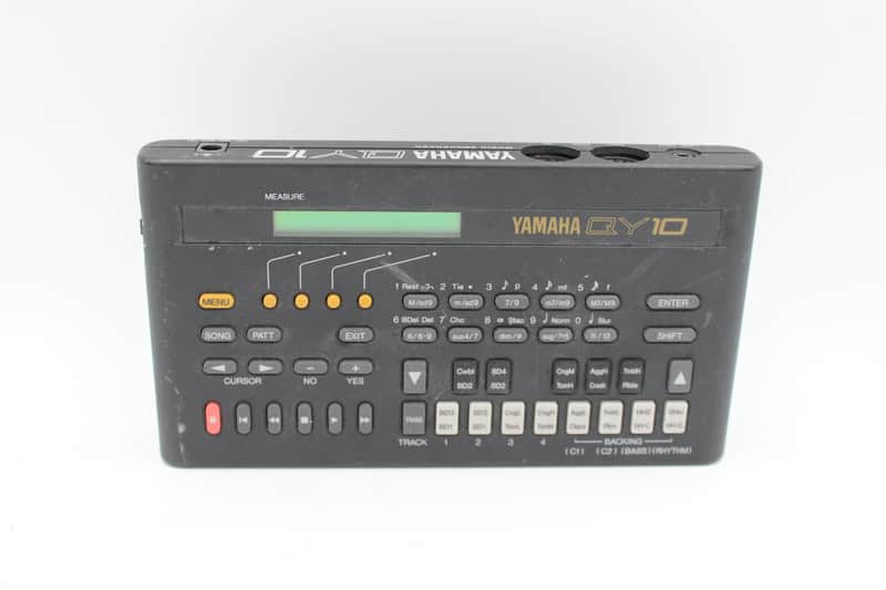 Yamaha QY10 Sequencer image 1