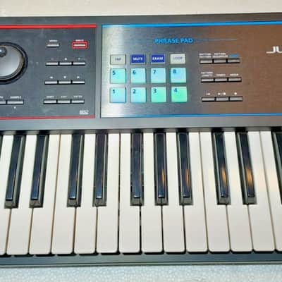 Roland JUNO-DS61 61-Key Mobile Synthesizer TC5004194 image 3