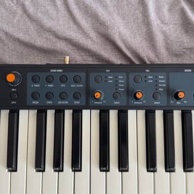 Studiologic Numa Compact 2x 88-Key Semi-Weighted Piano 2018 - Black image 5