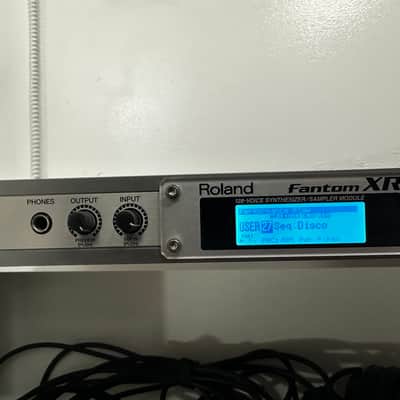 Roland Fantom-XR Rackmount Synthesizer Module 2004 - 2010 - Silver Bild 6