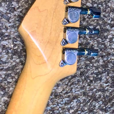 Vintage 1986 Fender Contemporary  Series Stratocaster electric guitar made in japan image 17