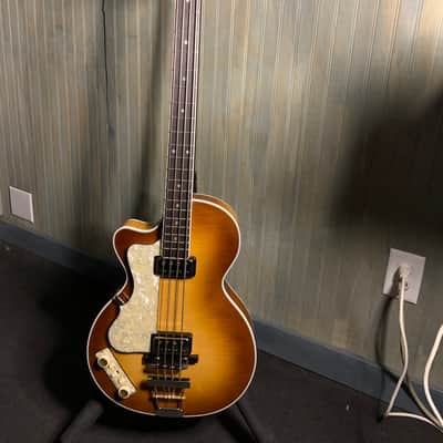Left Handed Hofner 500/2 Club Bass image 2