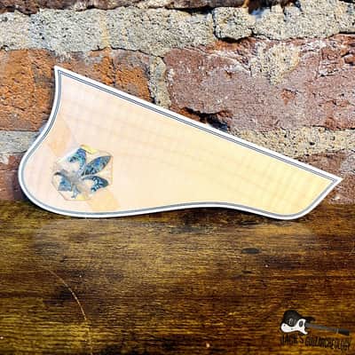 Gibson Custom Shop Super 400 Pickguard Flamed Maple w/ Fleur De Lis Abalone (1990s - Natural)
