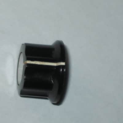 ONE used Toya B-1122 Vintage Boss Pedal Replacement KNOB, JAPAN, 1980s, fits split shaft pot - for OD1,DM2,PH1,CE2&more [NO pot/NO pedal(s)] black hard plastic, top side has silver colored reflector, 1 set screw, center under-side is brass color metal image 21