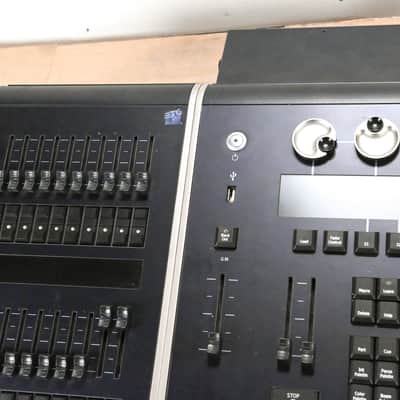 ETC ION 1000 Lighting Console with ETC 2x10 Universal Fader Wing CG010N6 image 4