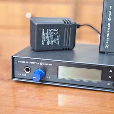 Sennheiser Stereo Transmitter SR 300+Sennheiser bodypack Reciver EK300 in Ear monitoring image 6