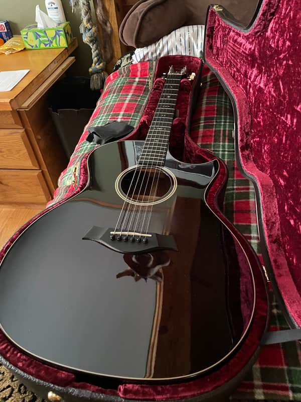 Taylor 524ce with V-Class Bracing 2019 - Present - Shaded Edgeburst