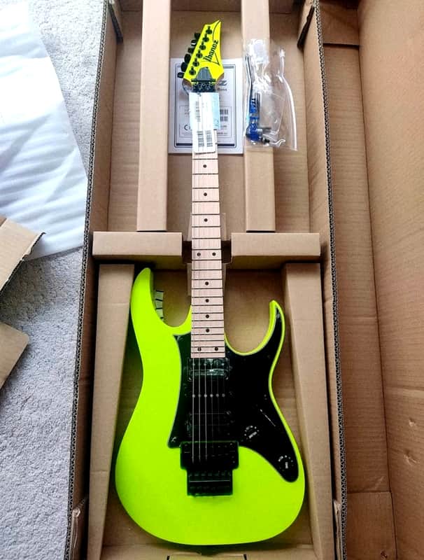 Ibanez RG génesis 550 2024 - Yellow Desert image 1