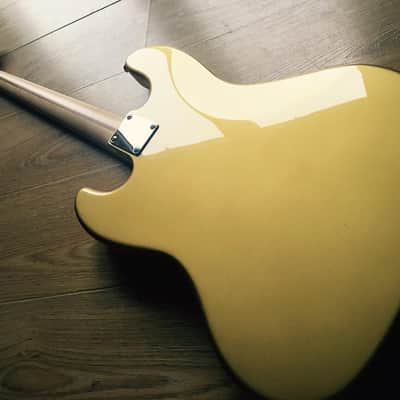 Very Rare Factory Shoreline Gold Fender Aerodyne Jazz Bass 2013 MIJ image 2