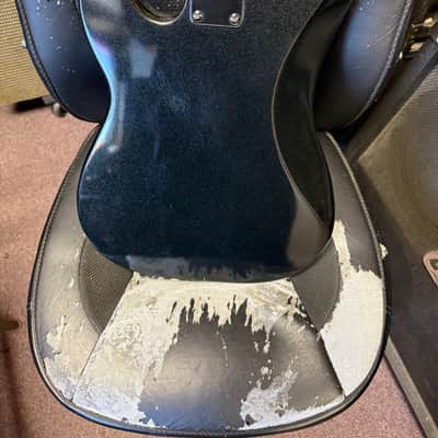 Kramer Focus by Kramer 4 string bass guitar - Black sparkle image 9
