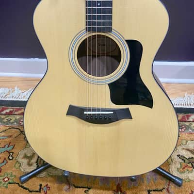 Taylor 114e Walnut with Maple Neck 2019 - Natural image 3