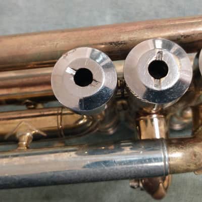 Conn Director cornet image 9